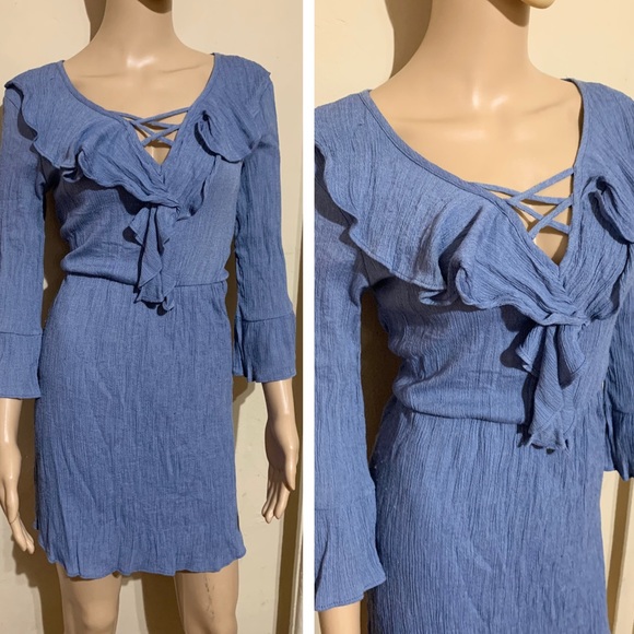 Moa Moa Dresses & Skirts - Moa Moa blue ruffle detail dress